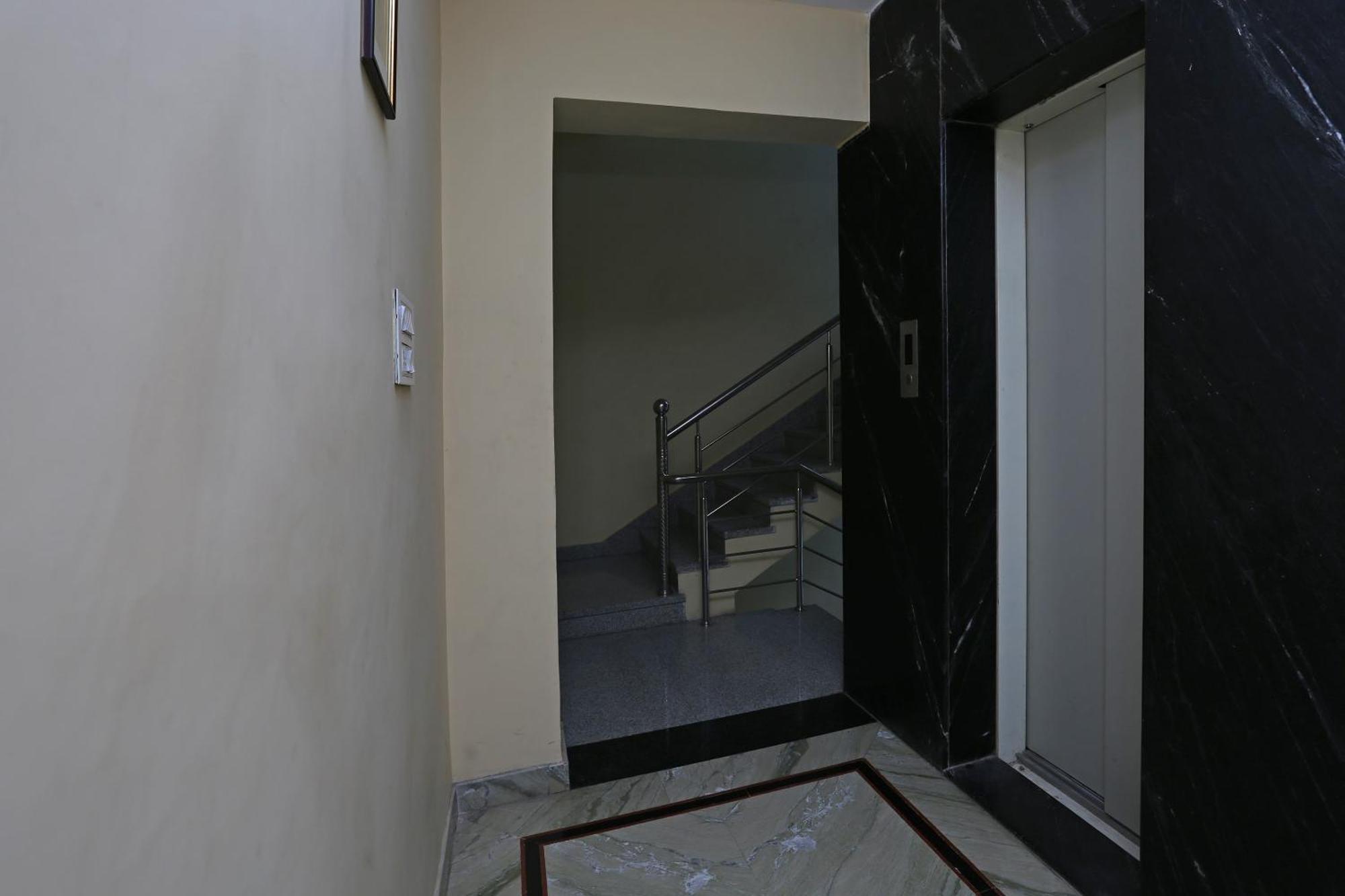 Collection O Greenland Udaipur Exterior foto